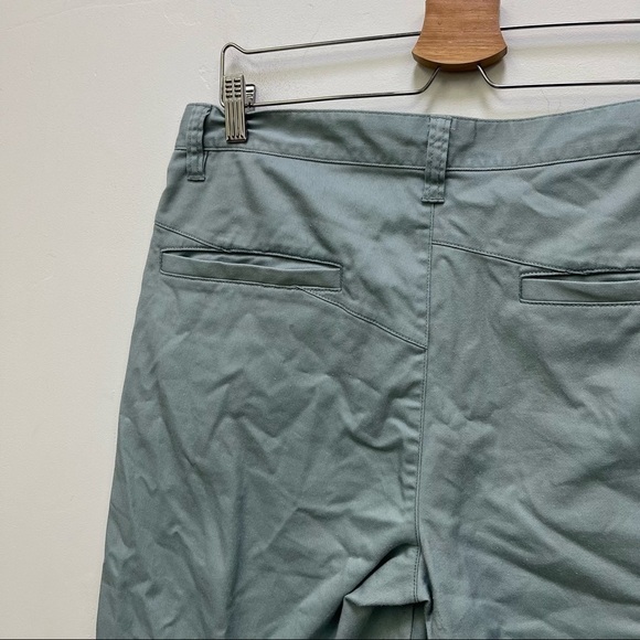 Volcom Shorts - Picture 8 of 11